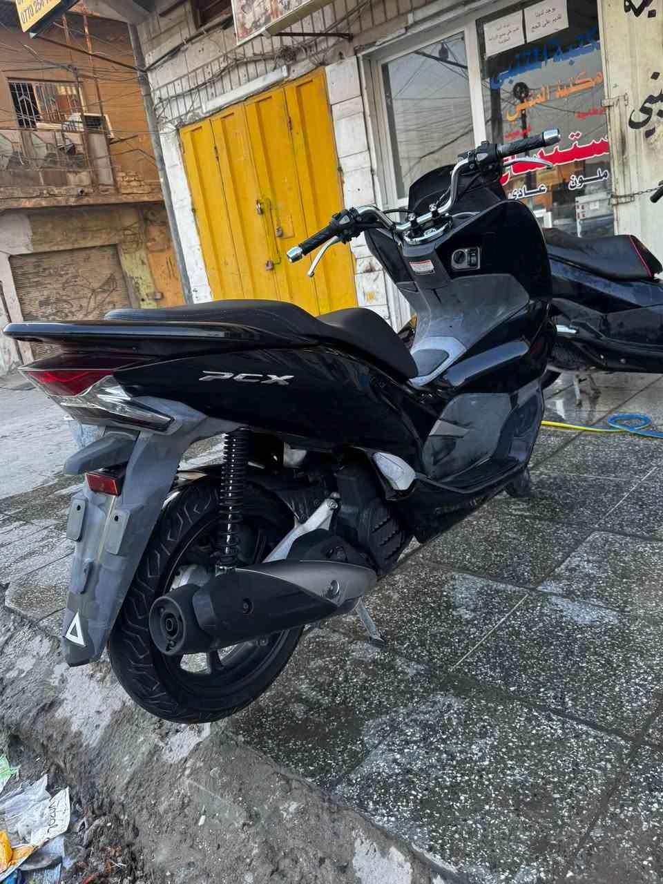 السلام عليكم
دراجه pcx جيل ال ثالث ياباني اصل JF موديل 2020

دراجه رمبه صارلها 3 اشهر مــن نازله شخط مابيها حساسات كلها شغاله آي نقص مابيها لونها ؏ حبري 

كفاله عامه مــن التاير لل التاير مكينه وكفر دراجه احلى مــن الصور مكينه خرسه بيها ورقه مال المزاد بصمه وحده 

ممشى الدراجه 6 الف حقيقي فقط دراجه ب الكارتونه السعر (21)$ بيها مجال بصيط كلش اذا مو شراي لتدخل 

مكاني بغداد مدينه الصدر  للتواصل متواجد واتساب واتصال فقط ***********📞📱.
