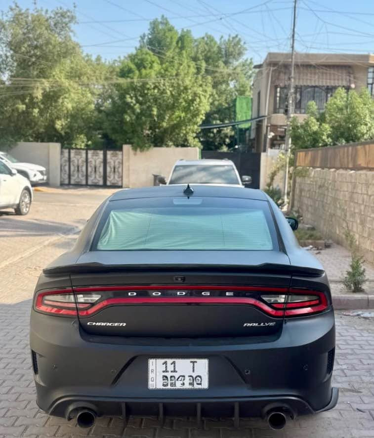 🔥 دودج تشارجر (Dodge Charger Rallye) للبيع 🔥

 دودج تشارجر (Rallye) 2017  اصـل
 مغلفة أسود طافي  (Matte Black) موجود عندي فديو قبل التغليف 
رقم بغداد ب اسمي سنوية لل2028 مداور ثاني يوم 

السيارة جاهزة بدون اي نقص 

للتواصل والاستفسار: [*********** / واتساب] الرفاعي, ذي قار
