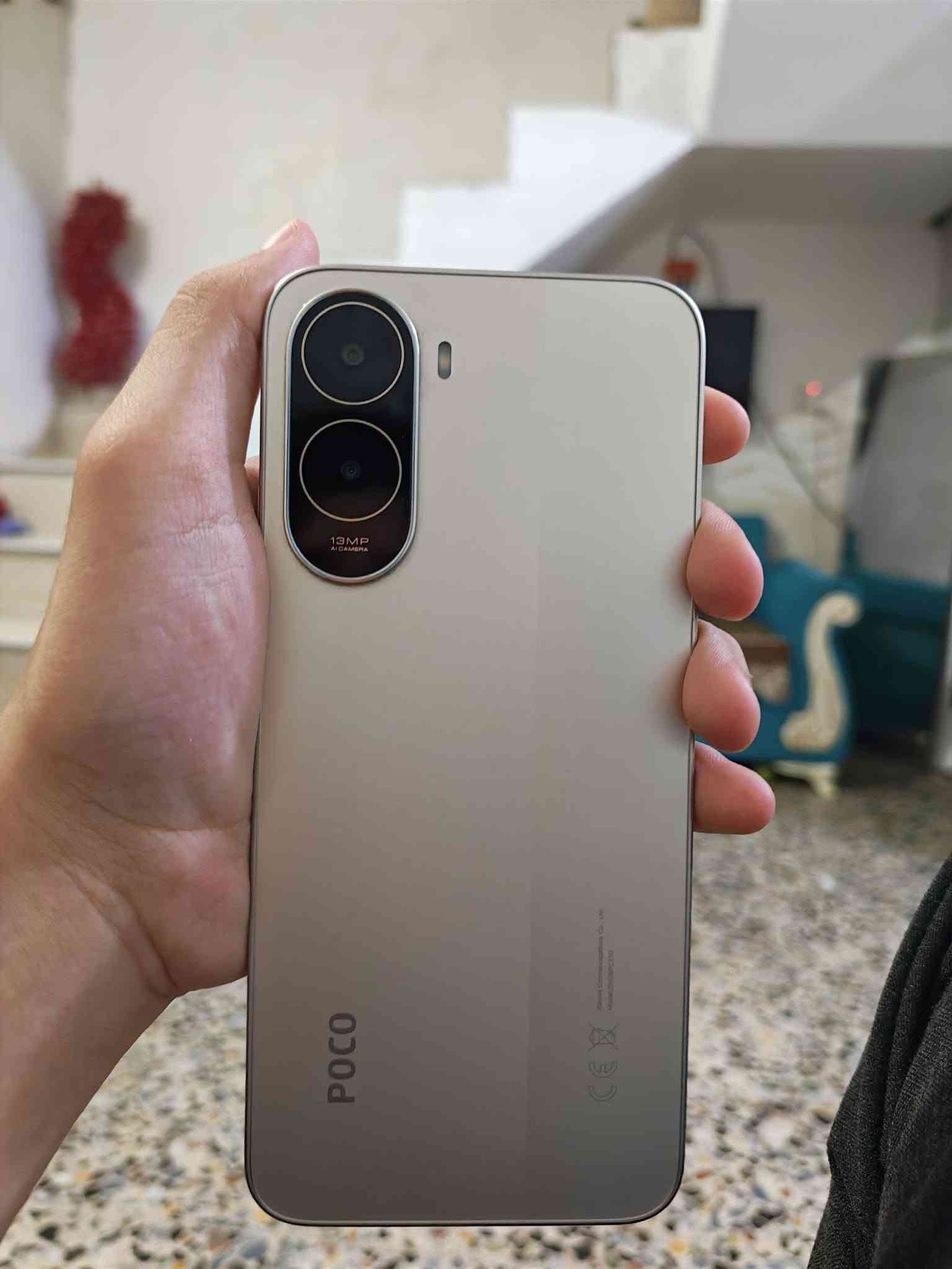 بوكو c81 برو شاشه 120 هيرتز بطاريه 6000 أمبير انسه شي يخلص شحن لون مميز نظافه 1000 بالميه للمراوس 💥وبيع 175وبي مجال💥  مكاني نجف متواجد خاص رقم ***********

