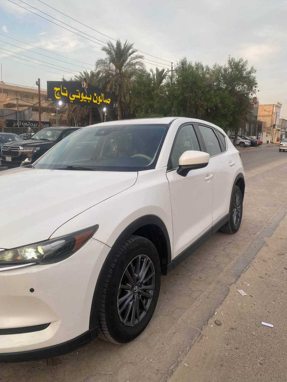 سلام عليكم للبيع مازدا 2021 حادثه ربع البنيد وربع الجاملغ فوللل مواصفات سياره حلوه وجديده واستخدام شخصي السياره مامتعوبه مكاني نجف الاشرف السعر مناسب كلش للاستفسار ***********
