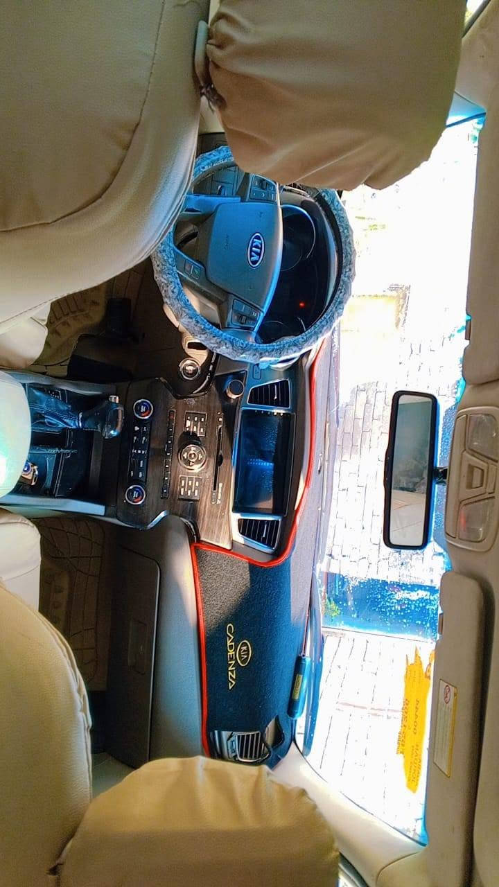 كيا كادنزه ١١ خليجي
سياره اجاهزه للاخير حداديه تبريد تخم تاير مابيه برغي نقص ماشيه 220 الف شاشه كامره  رقم بصره مشروع وطني المالك يريد مداور لاتكلي وكاله وانتضرني تشتري داور 
كير محرك  ترايك وين تريد بيه رشات صبغ ابيع حزام
*********** بي وات ساب
السعر 100$
