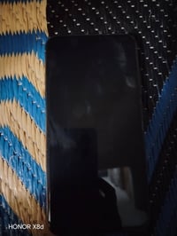 متكفل بلنشر Ⓜ️ايفون 11 برو ماكس مستعمل بس 10 ايام ب350 وبيه مجال. للحج...
