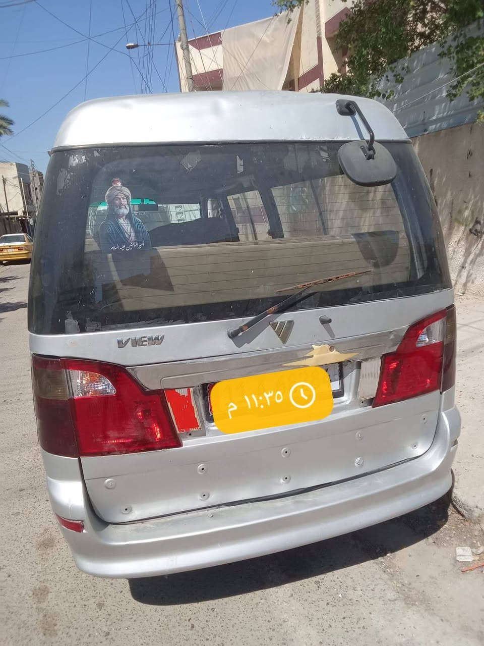 فتون للبيع موديل 2010 رقم بغداد انكليزي باسمي 
السياره خير من الله كبل للشارع كير اكسر محرك جدد 
نقص صدر امامي /مكان بغداد البياع حي الرساله السعر ٤٧ وبيها مجال ***********
