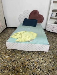 غرفة بنات • حالة جيدة • سعر مناسب