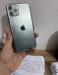 أيفون 11 برو  ذاكرة 64 النموذج M  شرق اوسط بطارية 100 مستبدل شاشة وبطا...
