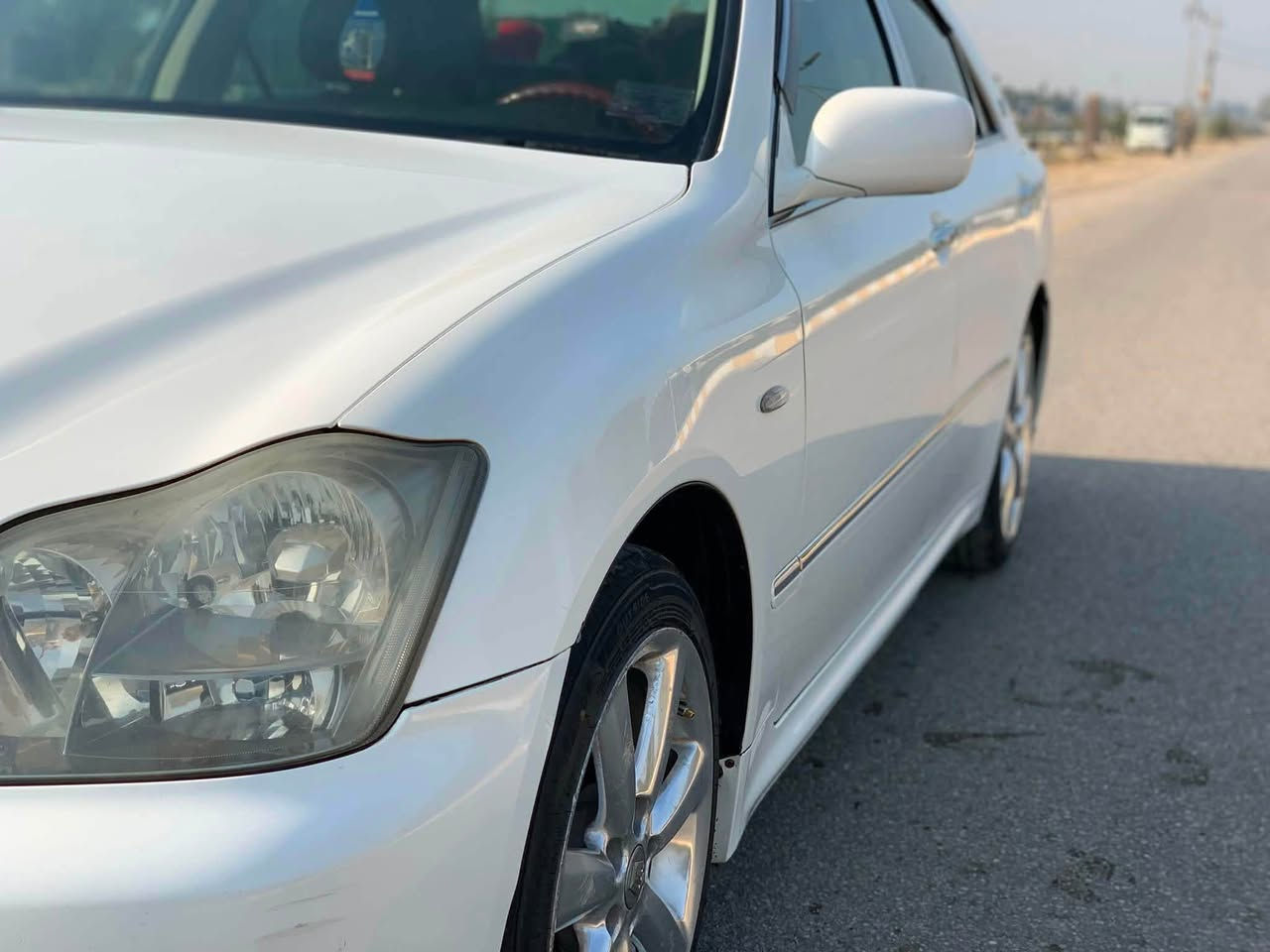 كراون شاهينه  (اثليت) خمسينيه 2005
سياره رقم بغداد مشروع وطني ب اسمي شخصياً مداور ثاني يوم 
 كفاله عامه سنويه لل٢٠٢٨ 
سياره شاصي 82 
مكينه 3000. 3G
السياره ٣ دكم.
فتحه سقف
داخل جلد اسود+ صاج احمر ملكي
كراسي تدفئه +كشن خزن مي موري
شاشه ملاحه  كامره خلفيه دواره  
تبريد قطعتين ثلج 
تحكم خلفي
مري شفط +هيتر+ ترحيب
ويل دنك ستيل +باتري جديد
دركه صاج تيرن كهرباء +قفل سرعه 
لايت زنون. بلاد 
لايت دوار ويه السترين  
  للعلم السياره سترين +ABS نجف

العنوان بابل جبله 
السعر 175$  و بيه مجال
*********** اتصال
