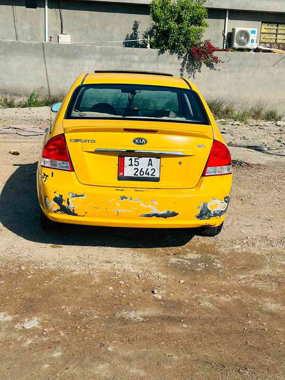 سياره سيراتوا  شكل اسبكترا  خليجي مكينة  1600 موديل 2009سياره جاهزه من كلشي ما ناقصه اي شيء وسياره نظامين غاز بانزين تحويل مباشر  السعر 63 وبيه مجال شي قليل رقم الهاتف ***********
