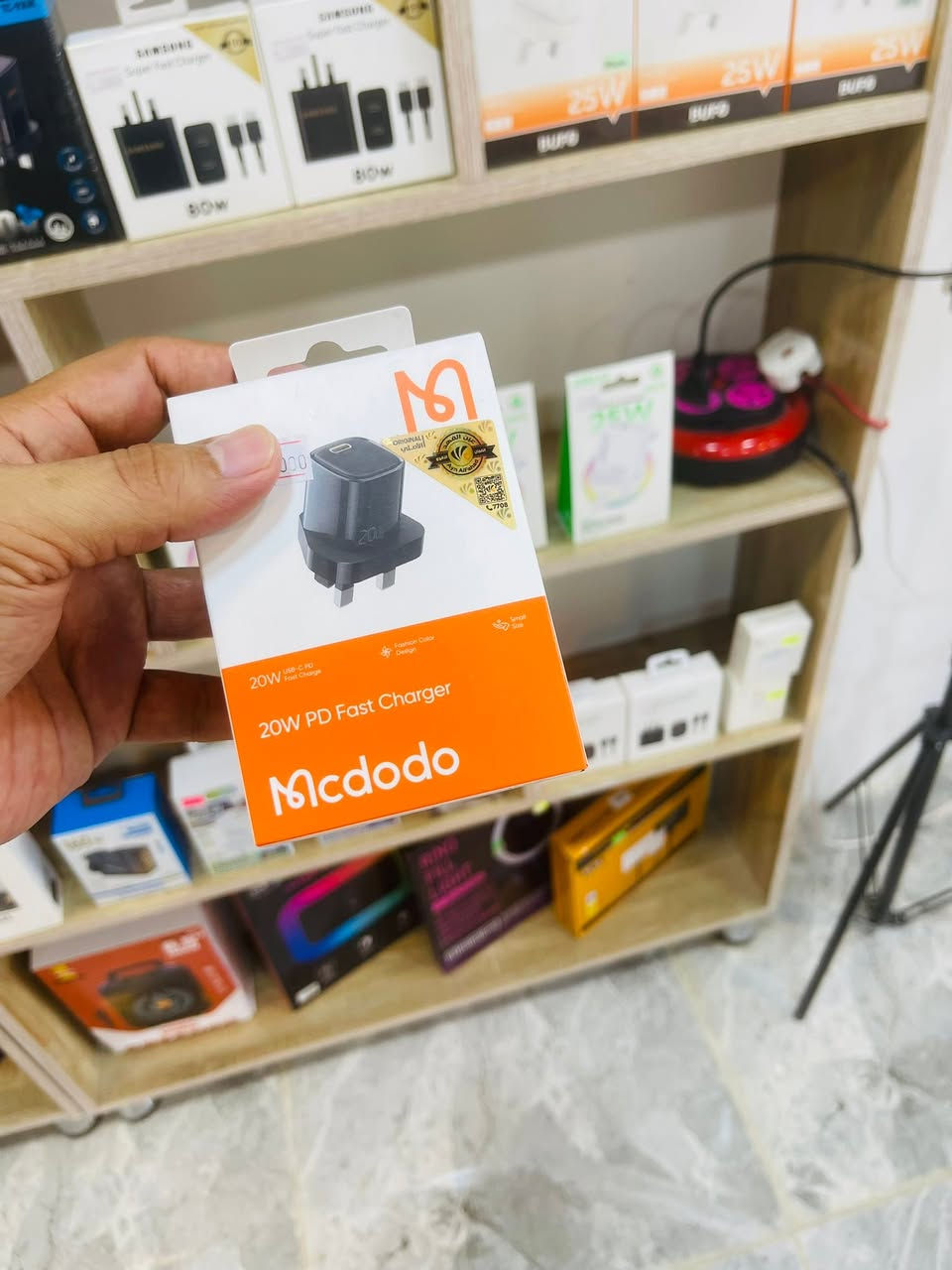 شاحن أصلي • 20W-80W • ضمان استبدال
