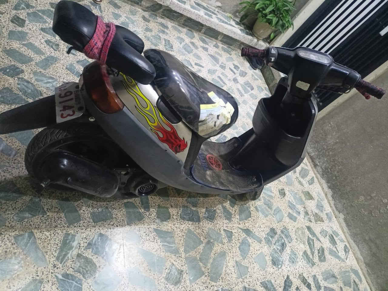 ماطور بوتين مكنيةخير من الله بس يردلو خرز يعني بي صوت خرز مال كلجيات سعر ٢٣٠بي مجال مال جيتك 
 االانتصال او مراسله واتساب 
رقم ***********
