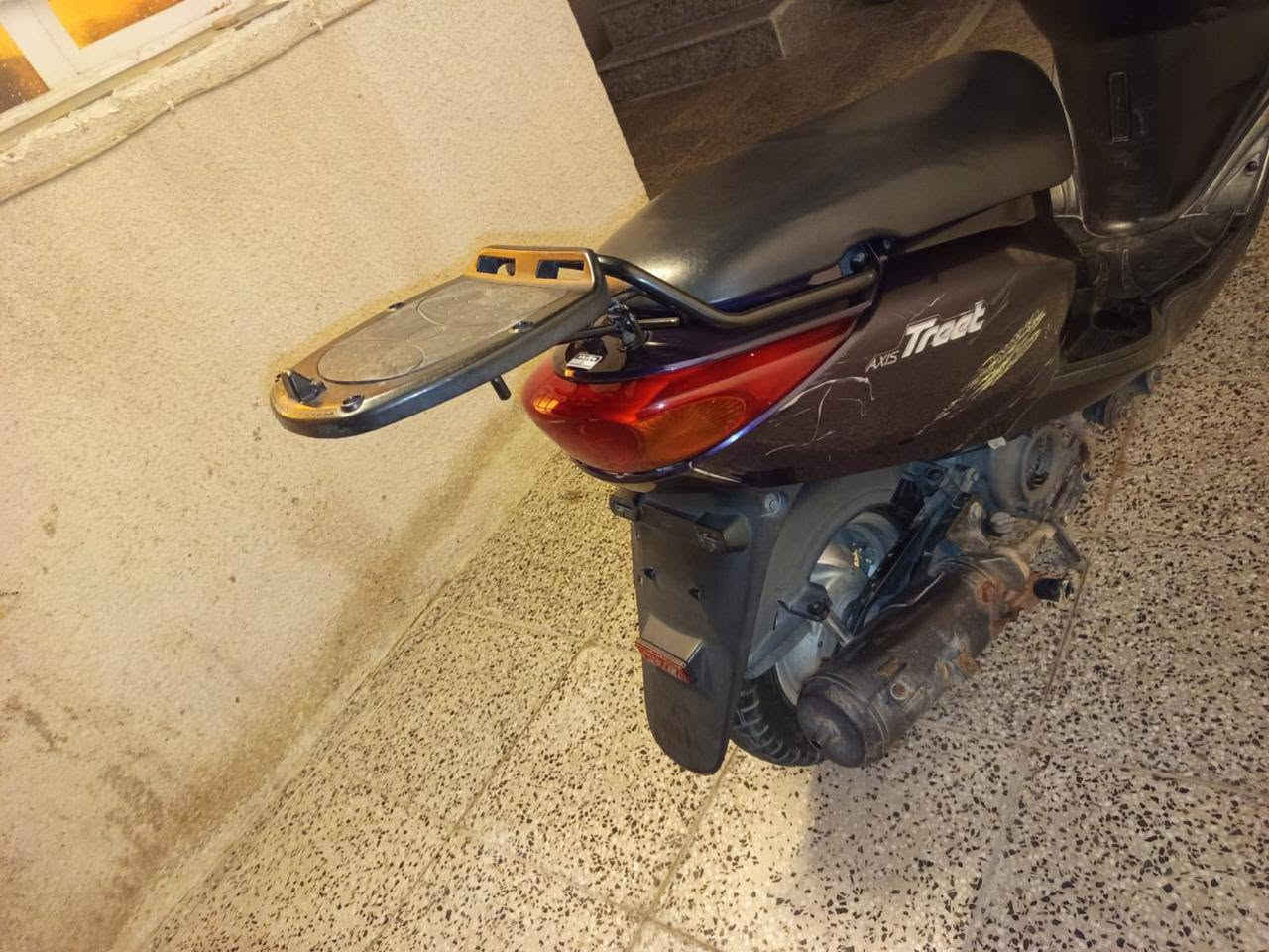 دراجه اكزز للبيع نضيفه سعر 800 وبيه مجال العنوان بغداد طوبجي حي السلام رقم 
@***********
