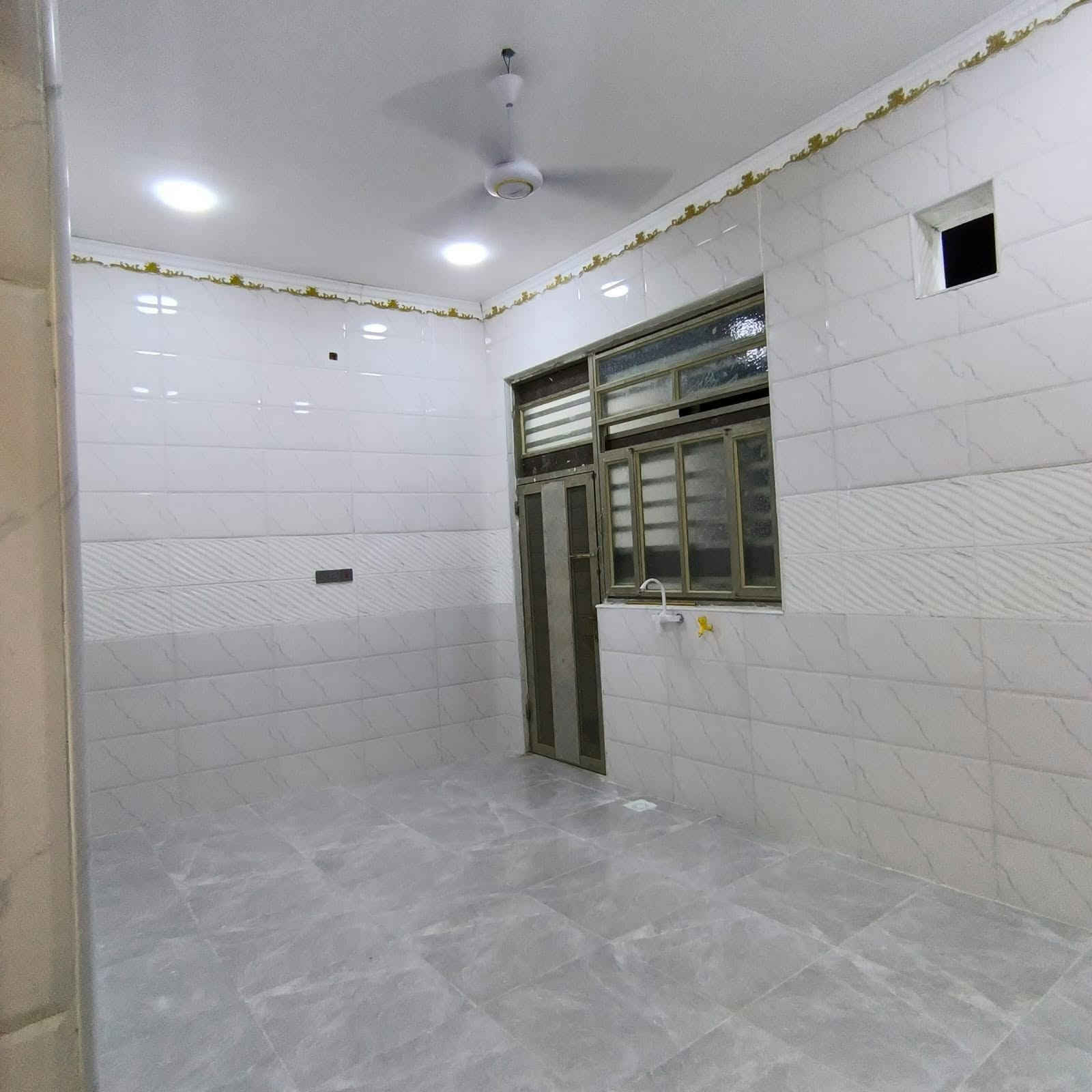 البصره حمدان • ١٣٥م • طابو ملك