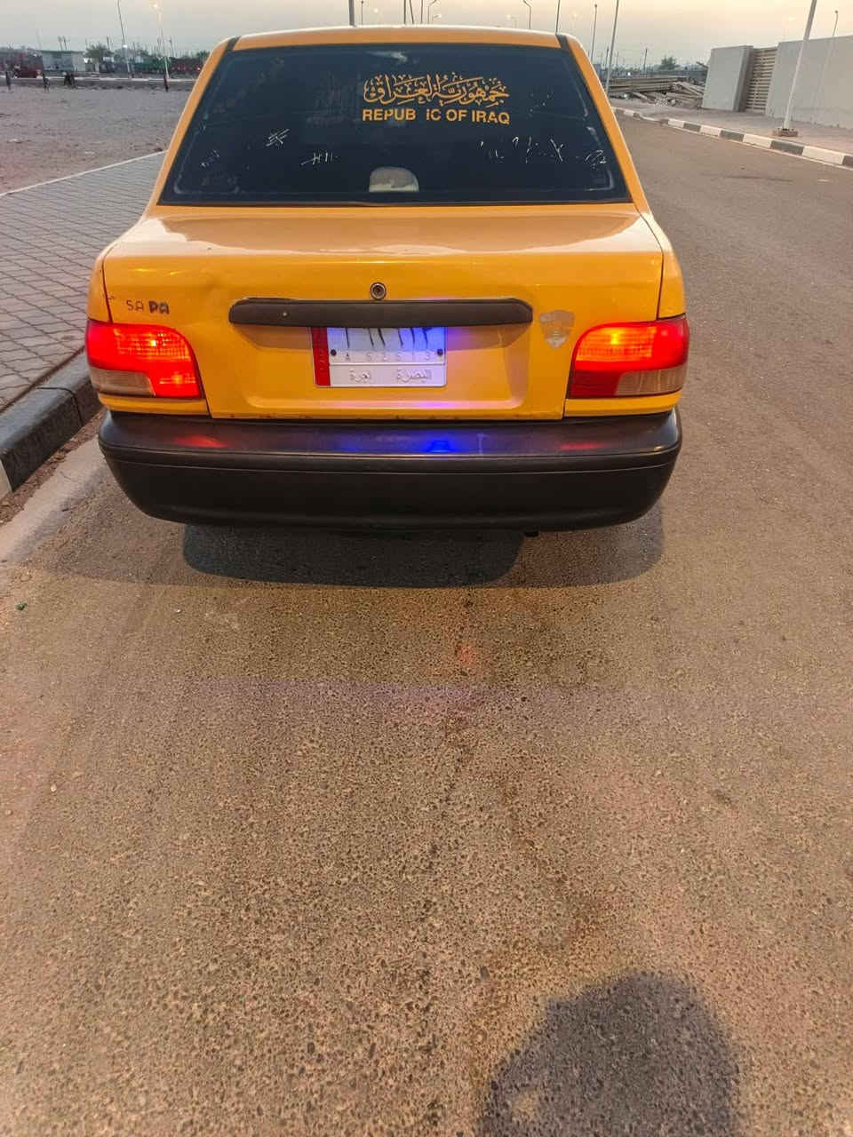 موديل 16   رقم بصره مشروع وطني  سنويه منتهيا   ماعليها غرامات  بسم شركة ابن بلد  مامطلوبه   كلشي ماعليها   كير ومحرك خير من الله   حداديه كارتون تخم تاير غرفتها حلوه نضيفه كهربايات كلها شغاله    تتفتح وتتقفل ريموت  سياره جاهزه مال جناي  السعر 18 وبيها مجال العنوان البصره الزبير الصحفيين
***********
