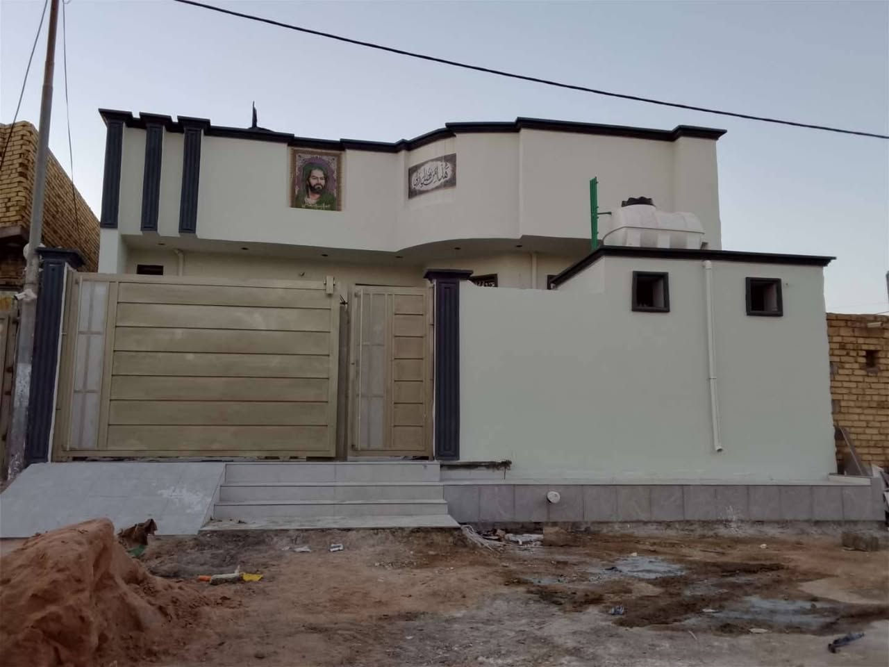 صبغ واجهه+ ڤوم// جزء من اعمالنا مستعدون للتجهيز كافه انواع ديكور والأصباغ والسقف الثانوي والشبابيك والوجهيات بأسعار مناسبة للتواصل والاستفسار سيد حسين الموسوي ***********

