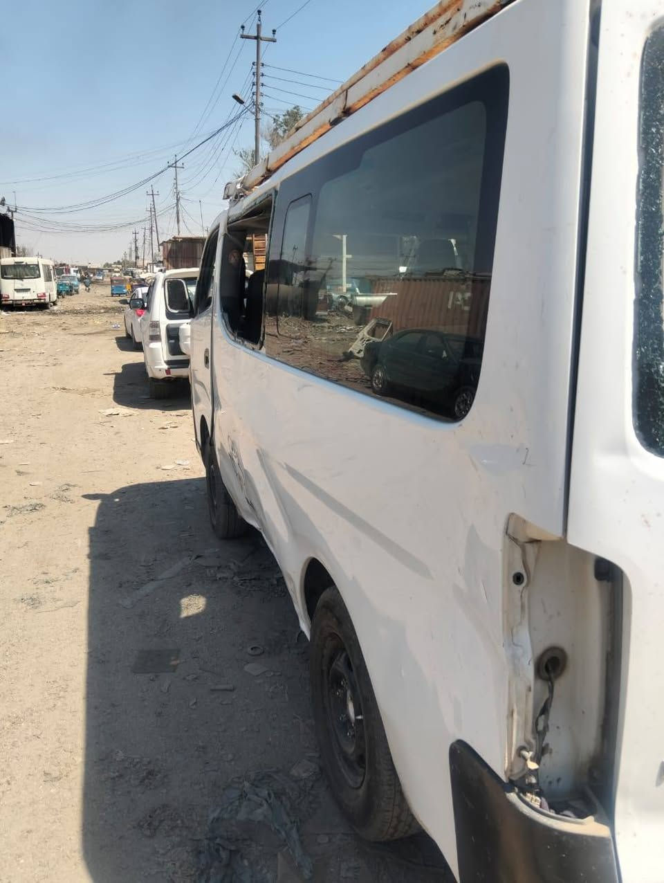 السلام عليكم نيسان اورفان زعره سياره على ضربتها كلشي مامعمر بيها على وضعها رقم كربلاء مشروع وطني الاستفسار على السعر والمكان على رقم الهاتف ***********اني مكلف
 بلنشر
