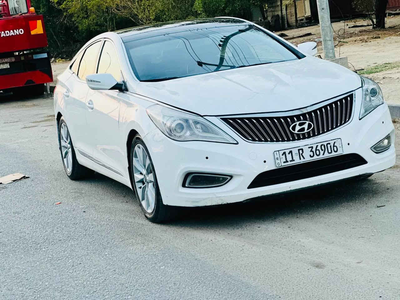 مكلف بنشر غير متواجد ع الانترنت. رقم صاحب السياره موجود+سونار مرفق مع المنشور.        ***********

السلام عليكم للبيع ازيره 2014 خليجي فووول مواصفات 1/1 اعله فئه.  
بصمه 
بنوراما 
داخل قرميدي
كشنات تدفئه +تبريد
كشنات كهرباء
تبريد ثلج ❄️ 
تبريد قطعتين 
شاشه 
مري شفط 
حساسات 
6سلندر محرك 3000cc
رقم بغداد 
بردات 
برده خلفيه كهربائيه 
وبعد بيها هواي مواصفات 
محرك وكير وحداديه خير من الله تبريد ثلج ❄️  السعرر    (95).    عنواي كربلاء
