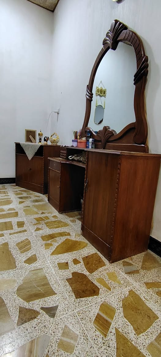 غرفة نوم • مجال بسيط