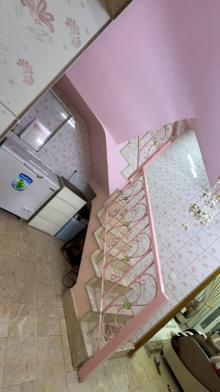 نصف قطعة للبيع 📍
📌 المساحة: 72 متر
📍 الموقع: مدينة شارع الفلاح – قطاع 7 – فرع الشارع العام
📞 للاستفسار: ***********
