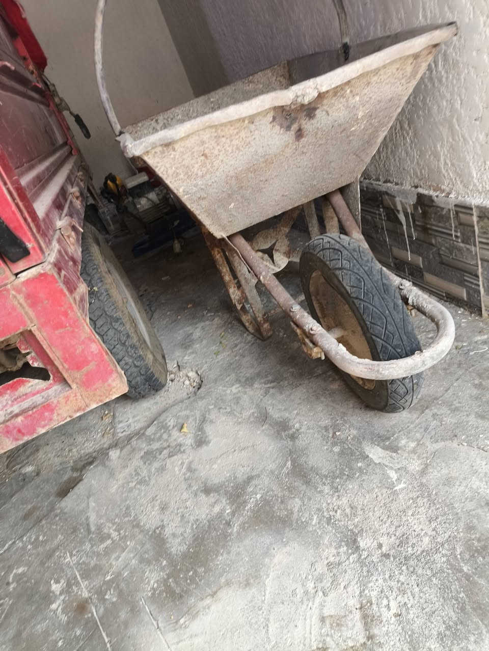 ونج للبيع  ***********
