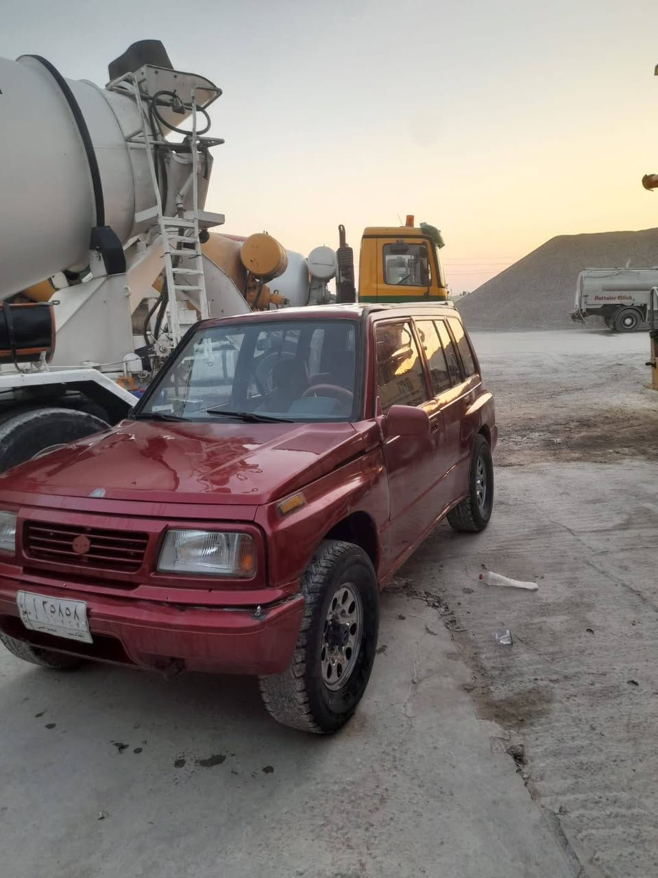 سلام عليكم ساسوكي موديل 92 مكينة كير جدد بلادي دفع رباعي دواخلهة نضيفة مكان كربلاء  السعر 38 بيهة مجال تحويل مباشر رقم الهاتف ***********  رقم صاحبهة غير متواجد عل فيس

