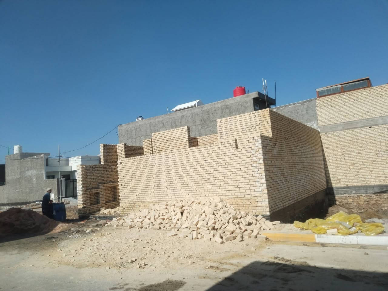 أبو عباس • شغل نضيف • بناء بلوك