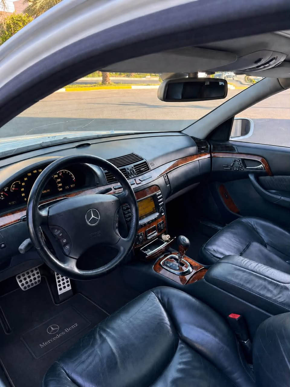 Mercedes-Benz S550 2003

-------------------------------------
#السعر : 138$ وبيه مجال بسيط
‏
#رقم الهاتف :***********

#رقم السيارة :سليمانية

#مكان السيارة :بغداد/السيدية
-------------------------------------
سلام عليكم 
للبيع  مرسيدس غواصة موديل2003 اصل حجم550 باب طويل فول مواصفات سيارة رقم سليمانية مكفولة من الضربة 
تفاصيل👇🏻👇🏻
1_ بصمة⁩
2_محرك8v+كير مكفولات ⁦⚔️⁩
3_تبريد 3 قطع خلفي منفصل ❄️⁩
4_كروز سرعة🔒 
5_ سلايت ⚔️
7_ شاشة كبيرة 
8_ مري قلاب مع البك 
9_دبل جام 
10_انارة ترحيب💡 خارجية وداخلية ⁦⚔️⁩
11_شاشة اعطال💬
12_داخل جلد اسود كهرباء ⁦⚔️⁩
13_لايت زنون 
14_ مري شفط
15_  كشنات خلفية كهرباء
16_ ايرباكات سليمة 
17_ويل  18 تو سايز AMG ⚔️⁩
18_سستم صوت BOSS 
19_عليها كزرز برابوس اصل❌❌
20_حساس مطر💦
21_هزة وفحص جدد
22_كشنات هيترات🔥 
23_لايت اوتو   ⚔️
24_ وضعيات قيادة سبورت وعادي واوتو🔥
25_بردة خلفية كهرباء 
26_حساسات 
27_فتحة سقف 
28_جوبلس تخم جدد 

 
-------------------------------------
