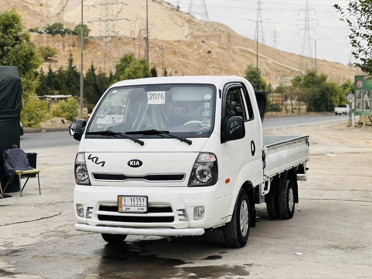 کیای 3000ی سۆپەری مەکینە ڕەش
مۆدیل بیلاد 2016
گێڕ و مەکینە و ئەکسل و شانسی بەشەرت 
سەیارەکە نمونە لە جوانی نوموونە لە خاوێنی
سەیارەکە پێش و پشت کەپس 
قەمەرە و بۆدی بێ خایس و بێ ڕزیوی نمونە 
سەیارەکە قەپات مواسەفات کوشن هیتەر/ئاوێنە هیتەر/ئاوێنە کارەبا/سوکان گەرم/ئاوێنەی ئەخەوێت/ تراکشن ئیش ئەکات
سەاارەکە کۆدی بۆ کراوە  
سەیارەکە تابڵێی خاوێن 
بۆزانینی نرخ پەیوەندیبکەن/ژ.م/***********/***********واتسئاپ و ڤایبەری لە سەرە
ناونیشان//تەکیە السليمانية, العراق

نص مكتوب في الصور:
- *********** ***********