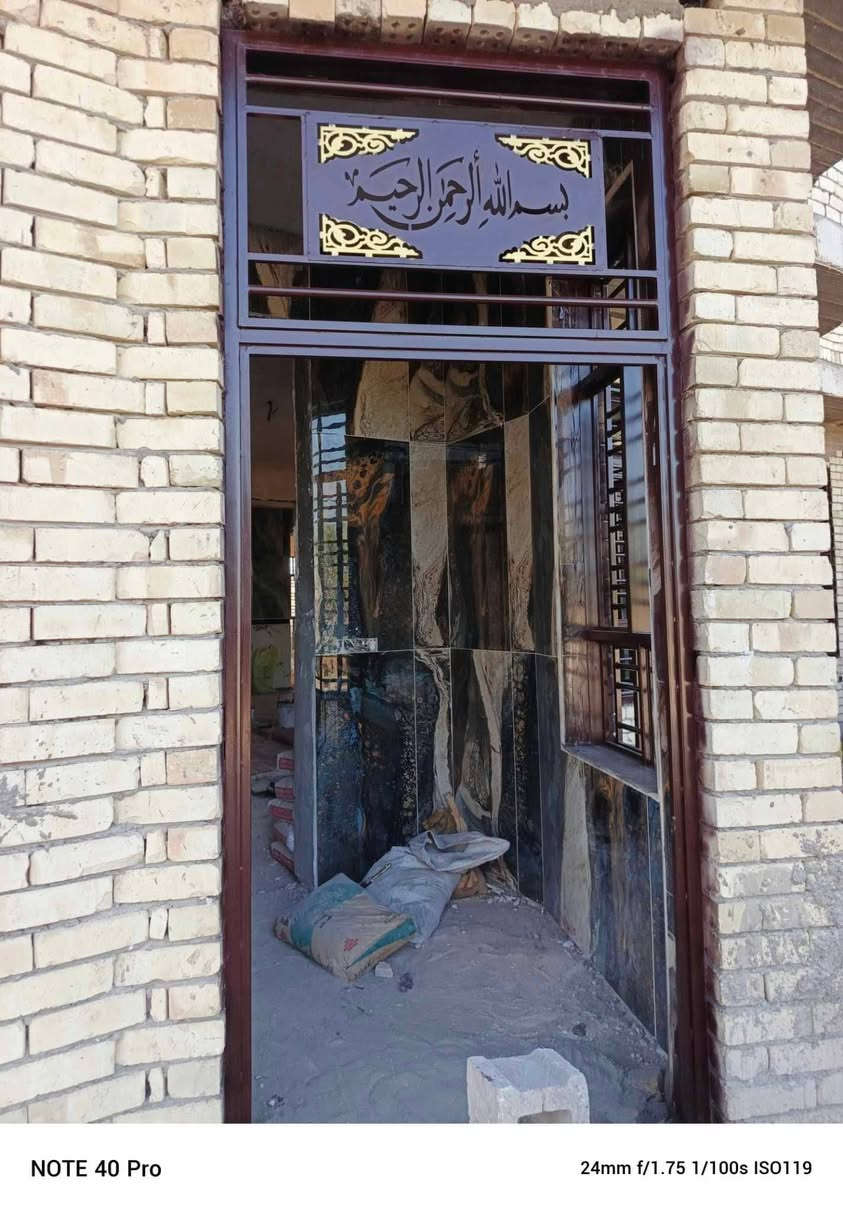 صبغ وتنضيف بيبان وشبابيك درجه اولى بسعار مناسبة الاتصال عل رقم *********** أو مراسلتي خاص وتدللون 🌷
