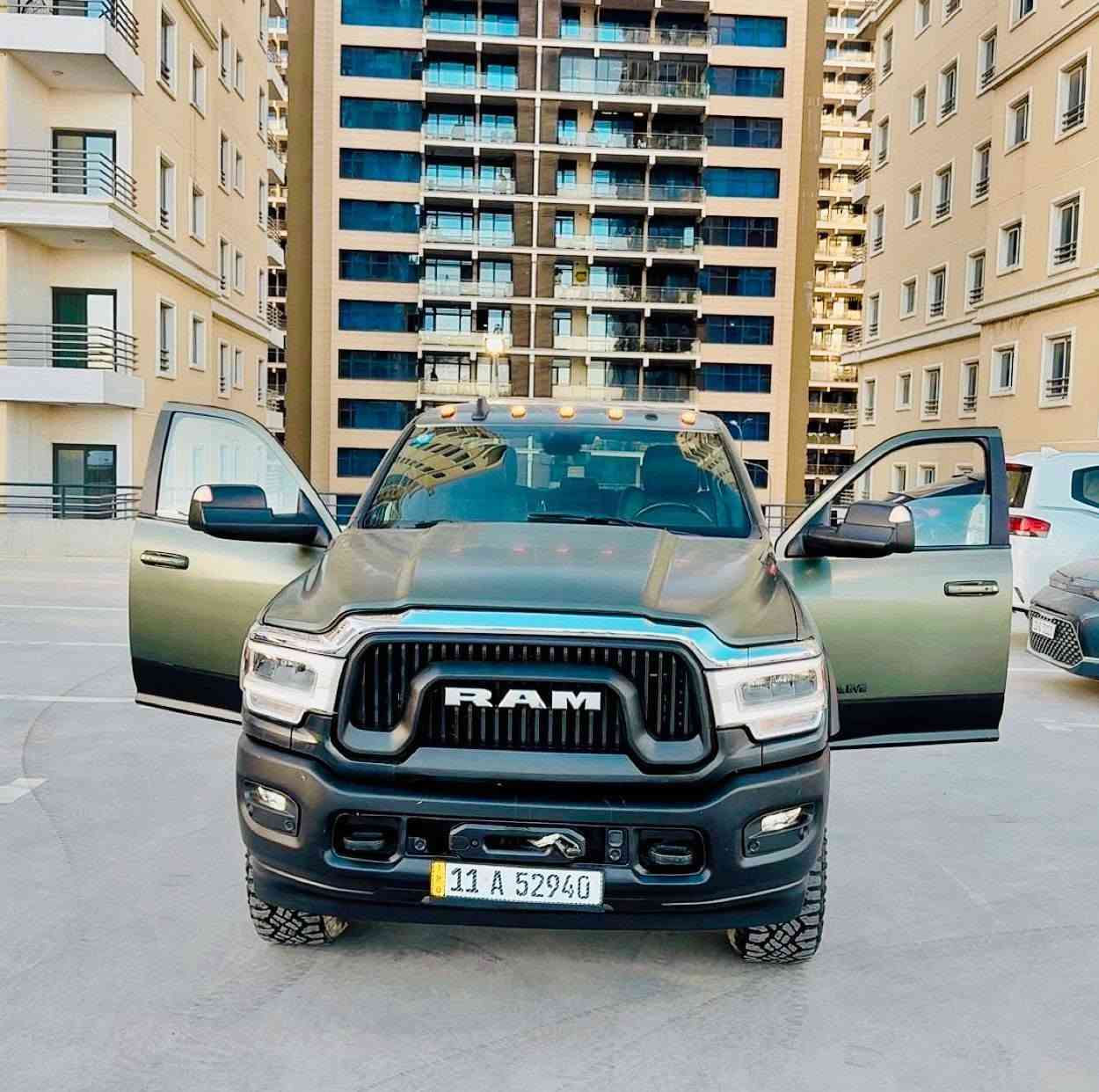 دوج رام باور وأكن 2500  *********** (هڤل ديوتي )
6.4 موديل 2022
فول مواصفات للأخير  
شاشة كبيرة لمس كامرات 2 
حاسة رادارات كشن جلد  كشن كاراباي كشنات خلفي امامي تدفئة تبريد 
بصمة 
 ستيرن بلتوس اوكس
 كار بلي أوتو ستوب للتحذيرات تبيرد مركزي
 تحديد سرعة محرك 8 سلندر
مري شفط وقلاب 
حساس خلفي امامي
ماشية 15 الف
