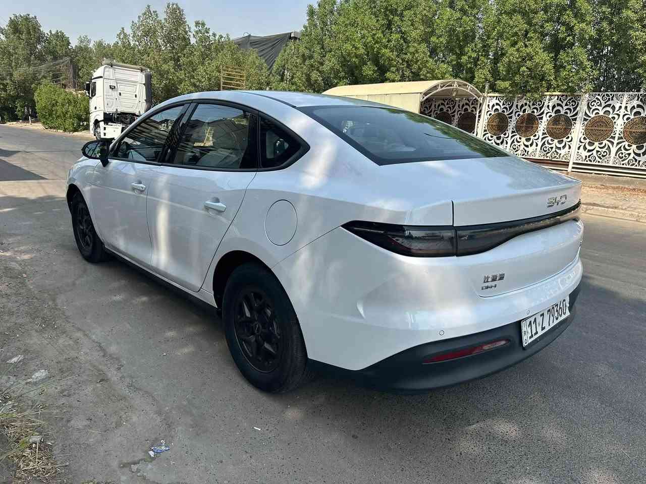 ***********
بي واي دي سيل 5 موديل 2025 السعر 16ونص مليون حادثها بنيد فقط وتعديل برأس الشاصي اليسار فقط تحتاج فقط مازدا يسار ماشيه 17الف بحالة الزيرو رقم  بغداد  تحويل مباشر سنوية هزة جديد مكاني الصليخ ال ٦٠٠ للاستفسار هذة رقمي ***********
