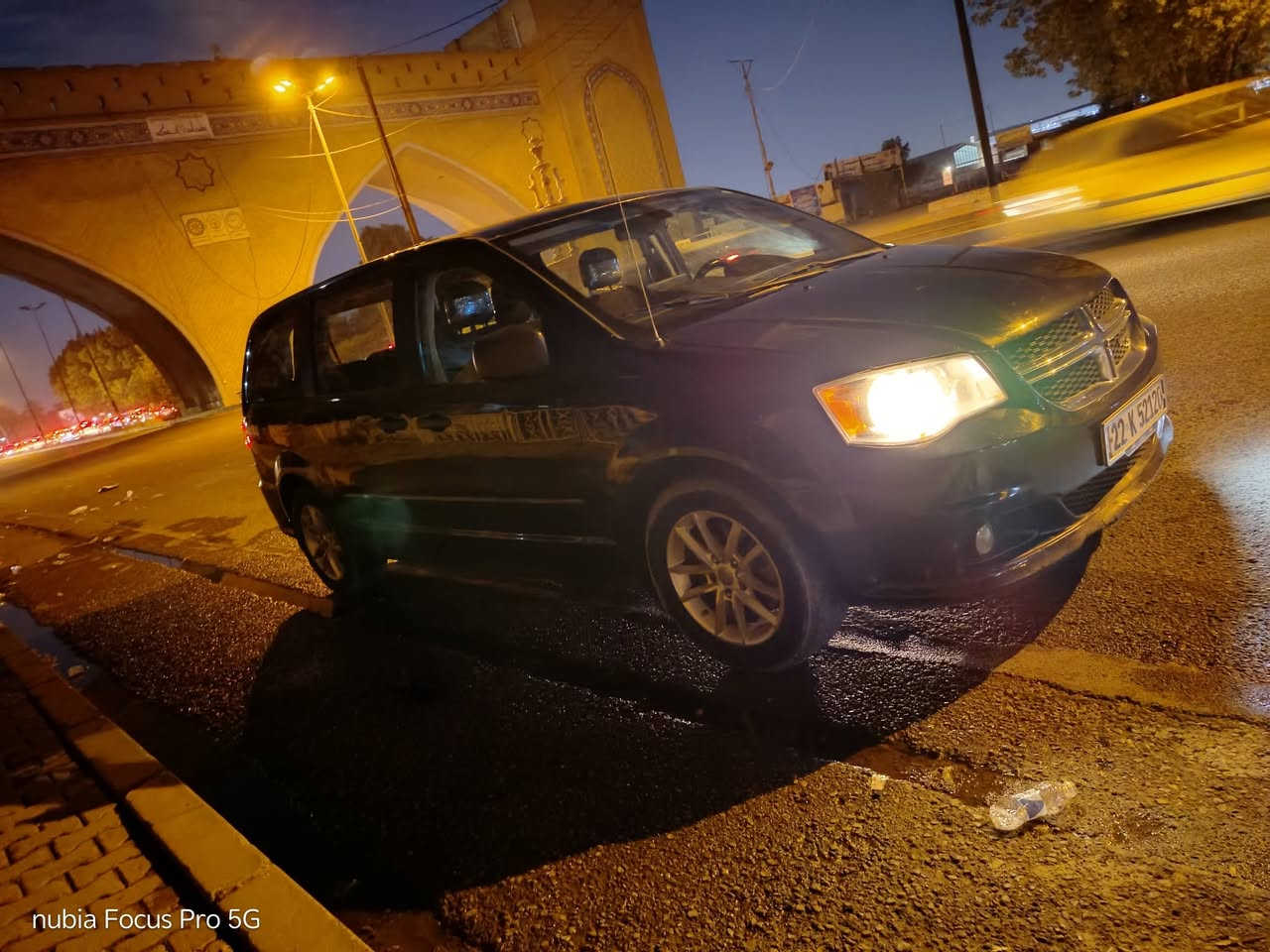 كرفان موديل 17 بيه شويه بالبنيد جاهزه وجديده بيع أو مراوس مكانه بغداد سبع البور وتوصل ع هذا رقم ***********
