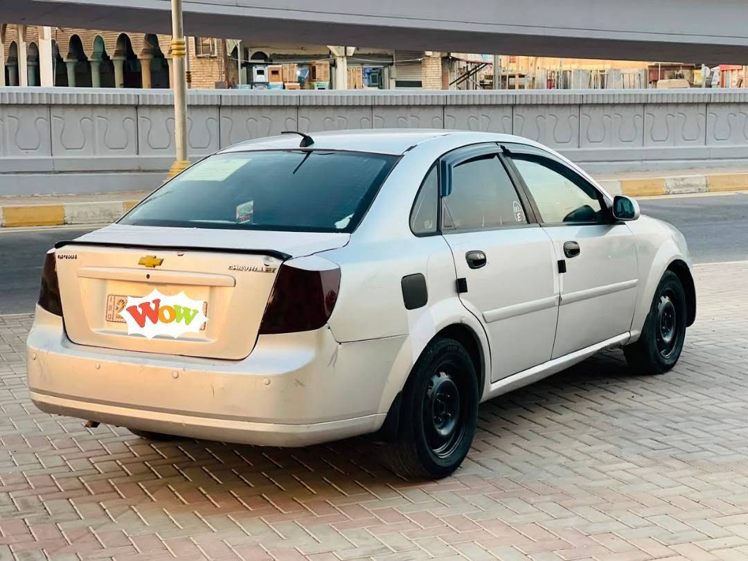 السلام عليكم للبيع اوبترا موديل 2004 رقم كركوك مشروع وطني سنويه 27 هزه بعد ماسقطه محرك كير شرط صدر امامي و خلفي جديد تخم تاير جديد كهربائيات كلها شغاله تبريد ثلج بدون خياس أربع بطاين جديد   سعر 50 وبيها مجال مكان تكريت رقم الهاتف ***********
