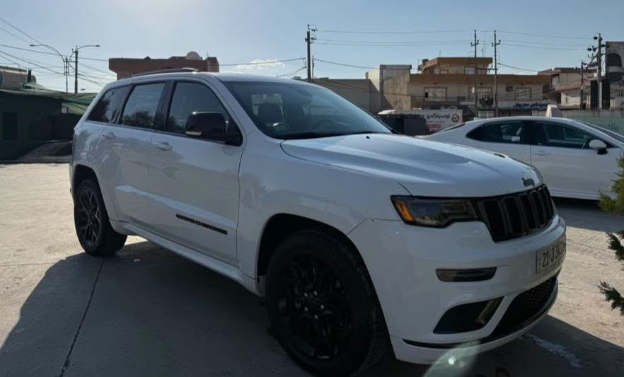 جێب گراند چیڕۆکی 2021 مواسەفات Limited X
 ڕەنگ: سپی
 تەنها 32,000 Miles
 مەکینە: V6 3.6L
 گێڕ: ئۆتۆماتیک
 فول مواسەفات
 تەنها یەک پارچەی لای سەکنی دواوە بۆیاغە کراوە
 ڕاداری پێشەوە نییە
پانۆراما نییە

سعر: لە کۆمێت داوای بکە ڕاستەوخۆ بۆت دێت 📩 

گێر و مەکینەی بەشەرت 
هیچ کێشەیەکی نییە 

 ناونیشان: ڕانیە – سلێمانی 
ژمارەی خاوەنی 
 ***********
