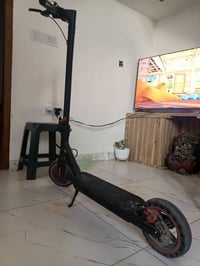 سكوتر نظيف • سرعة ٥٥ • يدعم بلوتوث