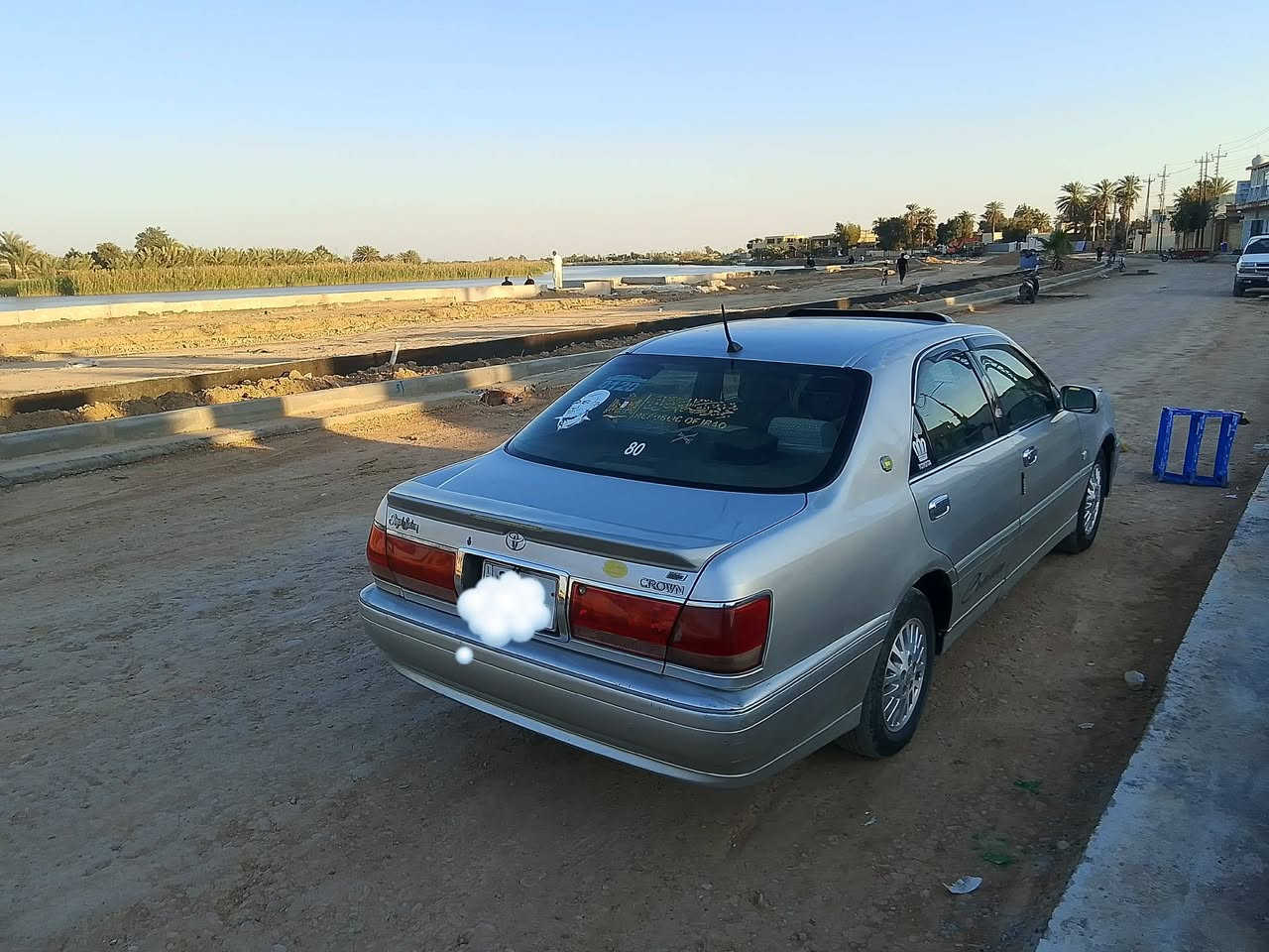 سلام عليكم ملكه دوات  للبيع  او مراوس سياره جديده مكينه ديفور جبير كير نضيفات كص قماره ثلاث دكم كرستال اصل برده خلفيه كهرابئيات كله شغاله سياره كلشي شغال بيه وحداديه نضيفه شاشه شغاله سماعات شغاله تبريد ثلج تدفئه كشنات 4كهربائ لايت ابو عيون ويل حصيره سياره اثلث شاصي 175 السعر 35وبيه مجال قليل للستفسار *********** واتساب فقط المكان ميسان قضاء كميت

