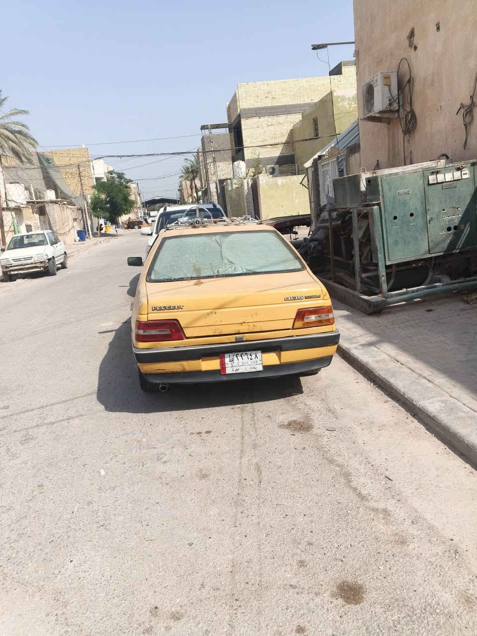 صوت براس المكينة • دواخل نظيفة • النجف