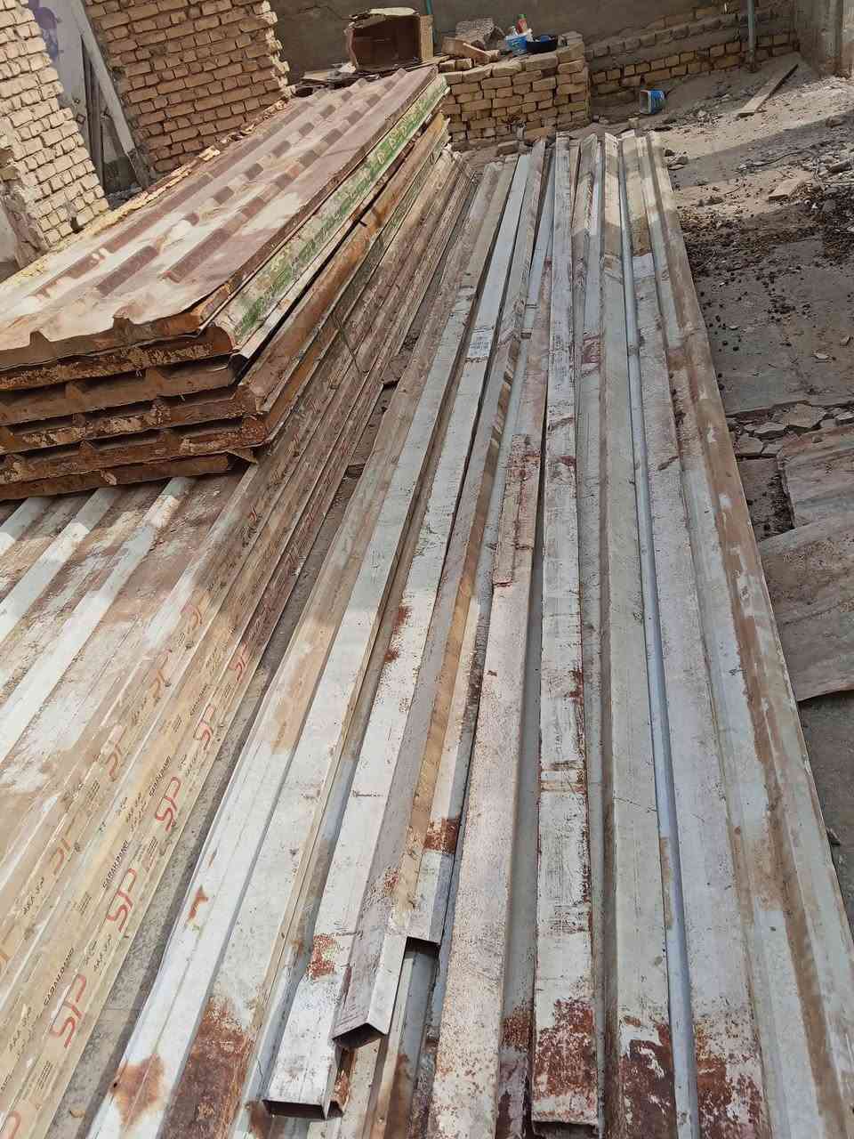 شخاط ٦م • سندويش ٥م • حي الرسول