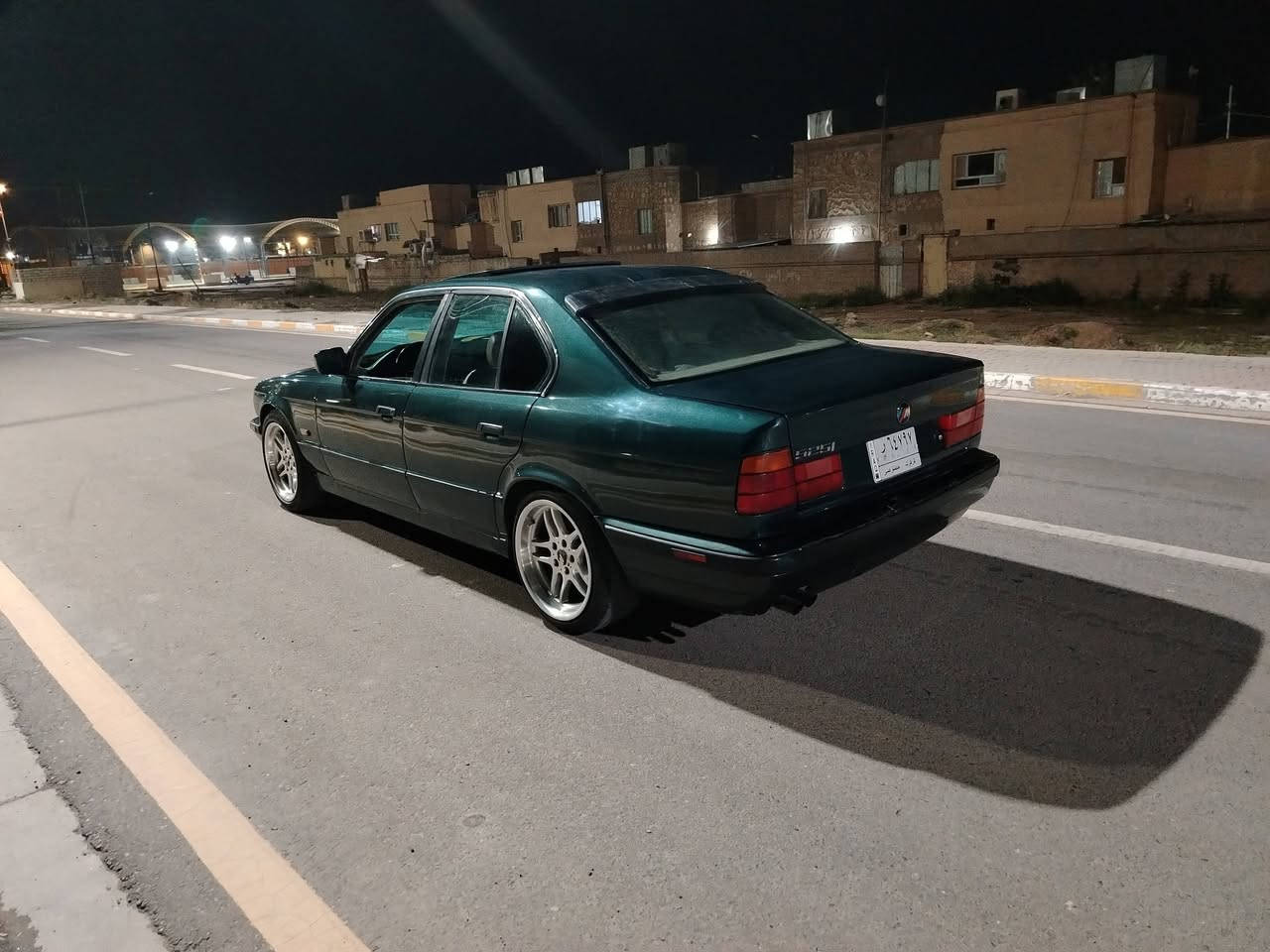 السلام عليكم بي ام موديل 90 حجم 525 بسمي رقم كركوك كير فول بس كير عادي محرك كبس محرك كير صدر كلا شرط السياره كلشي ما عايزهه من فضل الله غرفه حيل نضيفه بيض للبيع او مراوس رقم الهاتف ***********
