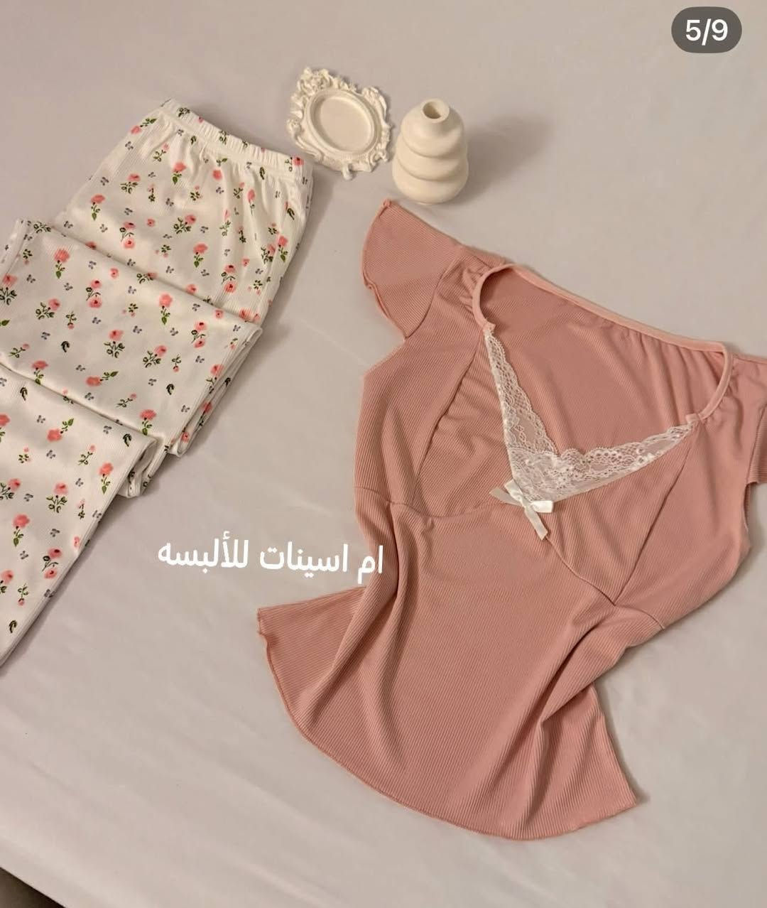 تشوفون الجمال لو لا 🙊😍
موديل نسائي درجة أولى
💯 مطابق للصورة 100%
🌿 خامة راقية وباردة جداً باللبس فانيلا مشطب 

📏 القياسات:     L  .XL  . XXL 

للحجز والاستفسار خاص 
واتساب ***********
