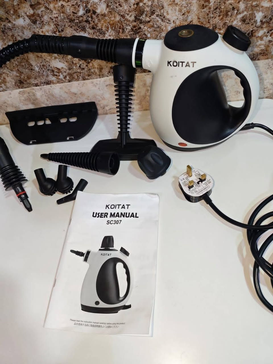 منظف بالبخار محمول باليد من شركة KOITAT طراز SC307)، وهو مخصص الإزالة الأوساخ والدهون باستخدام البخار الساخن السعر23الف التواصل خاص او رقم ***********
