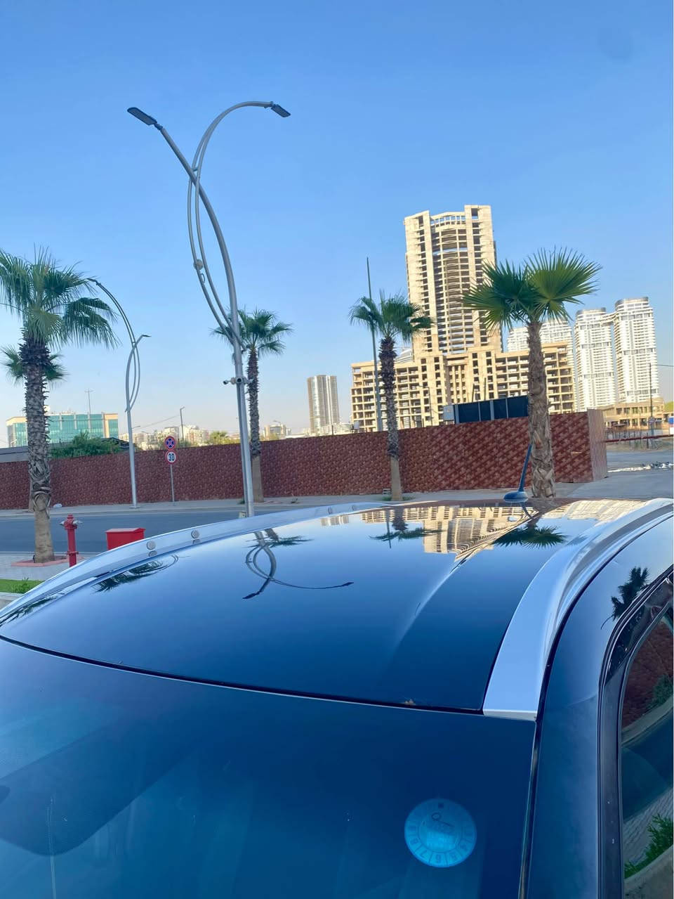 Nissan kicks SV

نیسان کیکس 
مودیل 2019
فول مواسەفات sv  بەسمە و شەغال تەبرید لەمس گێچ ئەلکترۆنی تەحدید سورعە و رادار پشت و پێشی خەتی جادە شان و سەقفی بیلادی رەش سیارەکە 5 پارچەی سبوغە پێش و پشتی کەپسە هیچ دەعمی نییە سەیارەکە رەقەم و سەنەوی نوێیە و 600$ غەرامەی لەسەرە پاش مەعامەلەی دەگەرێنمەوە 
نرخی 107 وەرەقە و مەجالێکی زۆر کەم 
ژمارەی مۆبایل *********** أربيل, العراق
