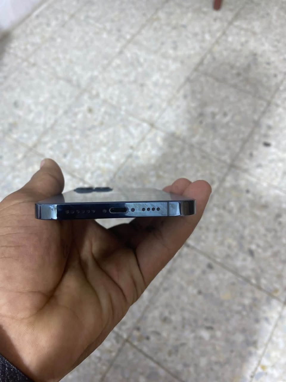 آيفون 12 برو ماكس • ٢٥٦ • مبدل بورد
