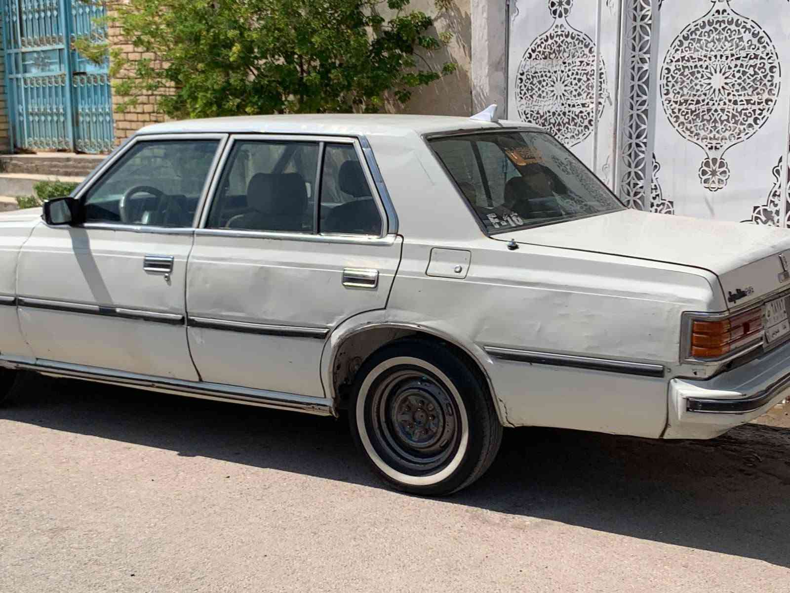 السلام عليكم
كراون سوبر 1982
السياره جاهزه من الطول للطول
جام كهرباء كله شغال 
تخم تاير جديد 
محرك نضيف
حدادية جديده 
مابيها صبغ فقط تعميرات بسيطه من الربل الاسود لجوه
رقم بغداد

مكاني ناصريه مركز 
للتواصل ***********
ابوعلي الغزي
