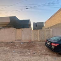 دار للبيع • ٣٠٠م • سيد عزال