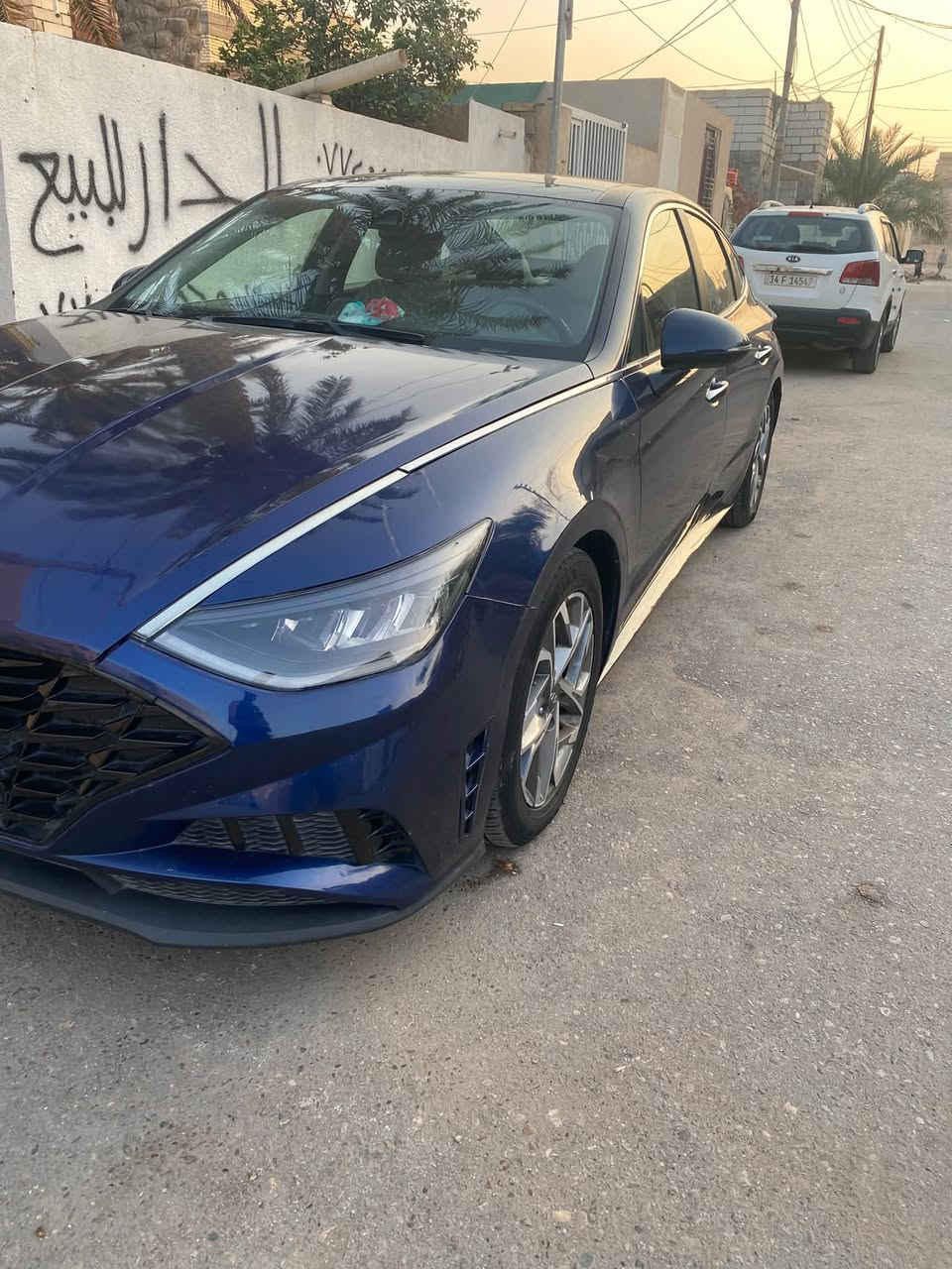 السلام عليكم سوناتا موديل ٢٠٢١ فول مواصفات بنوراما تبريد خلفي شحن واير لس كشن كهرباء صندوق ذكي السياره هواي بيها مواصفات وفول محرك ٢٥٠٠ مامفتوح ماشيه 61 الف m 
رقم اربيل الدولي الجديد الحادث واضح بسونار وسعرها كلش مناسب اخوان السعر قفل قفل بدون عمله ١٣٢ 
***********
