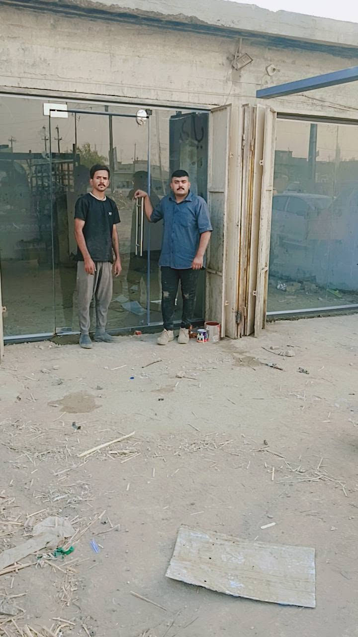 اعمالنا للواجهات الزجاجيه 
جام 10 ملم اردوكان سعر المتر 16 وسعر الباب 90 دولار هوه واكسوارته 
عمل واجهات المنيوم جي 60 
واجهات سلايت كهربائيه مع زجاج مقسئ 10 ملم
الهاتف: *********** تحطيم الاسعار💪  حمزه القريشي
