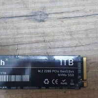 NVMe M.2 • ١ تيرابايت • جديد بالباكيت