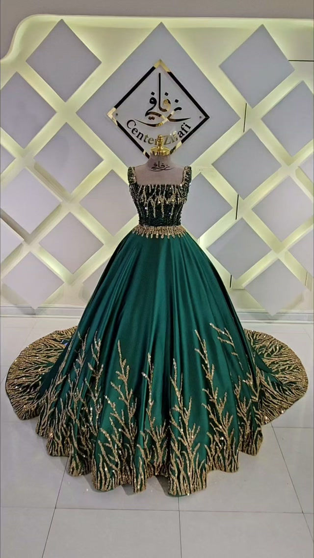 سنتر زفافي 💚
جديد و حصرياً كولكشن 2027 🔥❤️
العنوان / حلة شارع الجمعية مجاور خاتون مول مقابل شركة التأمين الوطنية 🥀
يفتح السنتر يوميا من الساعه 10 صباحا و لغاية الساعه 10 مساء 
📲للاتصال او المراسلة💌 على الواتساب على الأرقام التاليه 
***********
***********
#فساتين #فساتين_السهره #فستان_عقد #فساتين_زفاف #بدلات_حنه_عرس
