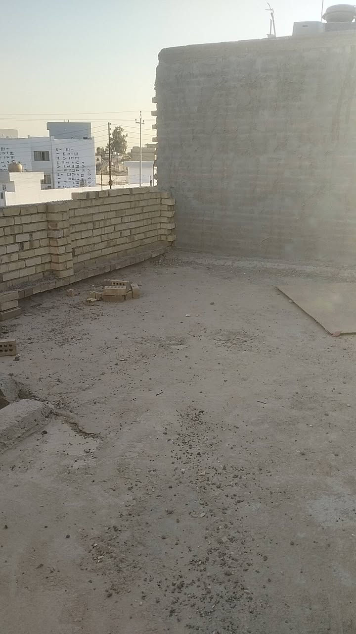 السلام عليكم
هيكل 100 كامل بناء طابوك جمهوري مئسس مي كهرباء نقص بس السقف البيتونه والبورك وارضيه صبه سبع البور منقطه ال11فرع مقابيل مدرسه المسعودي السعر 50 وبي مجال للستفسار خاص او واتس ***********
