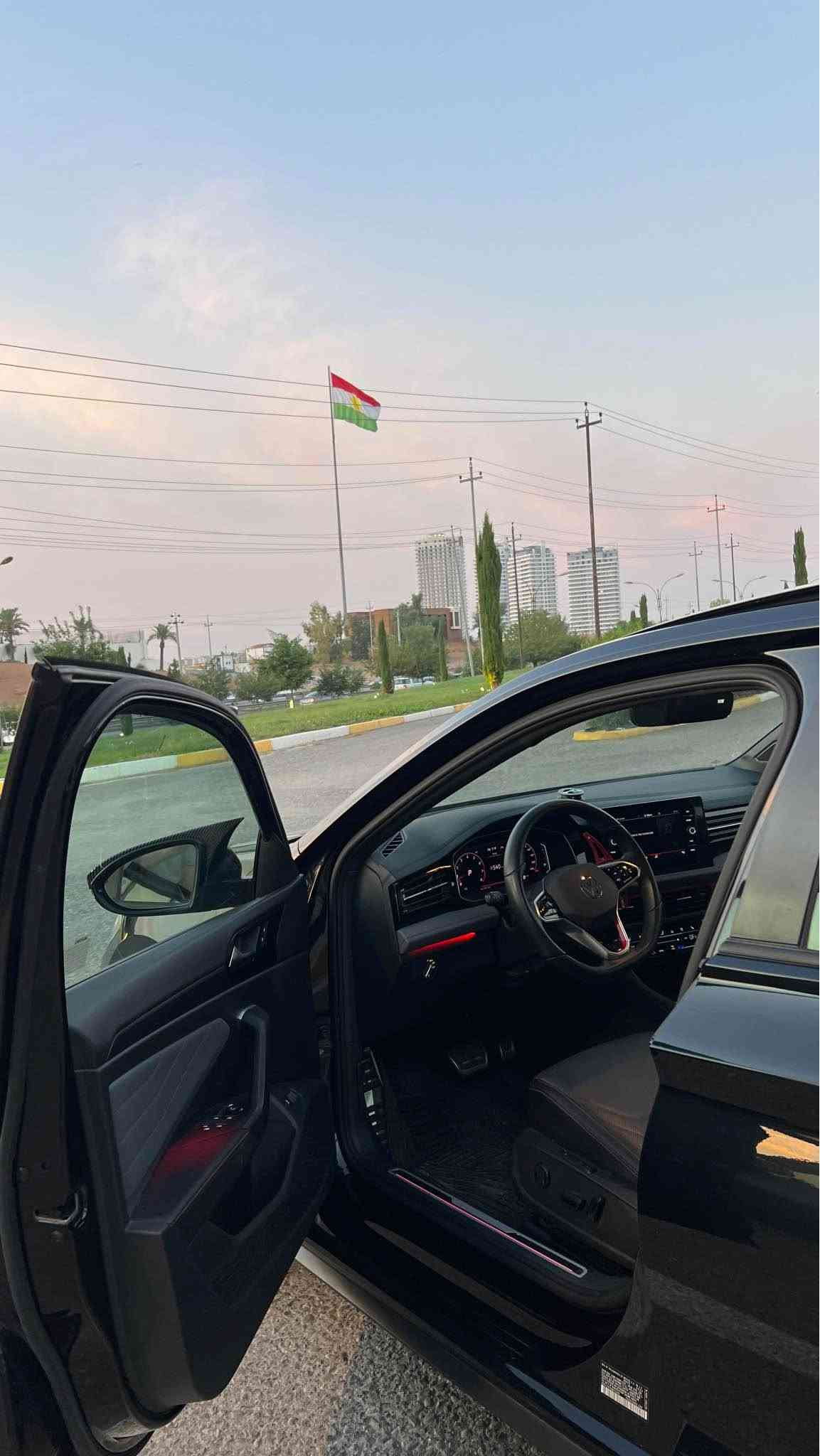 كورولا GLI • ٢٠٢٥ • ٢٠٠٠٠ كم