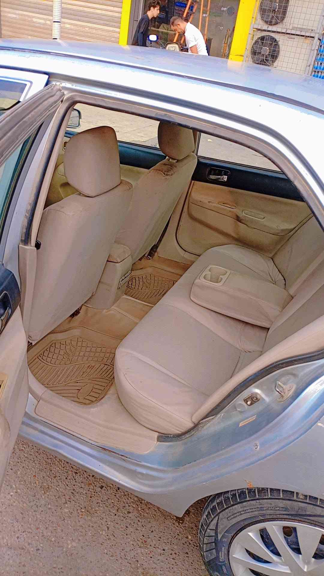 لانسر ٢٠١٠ • تحويل مباشر • صبغ عام